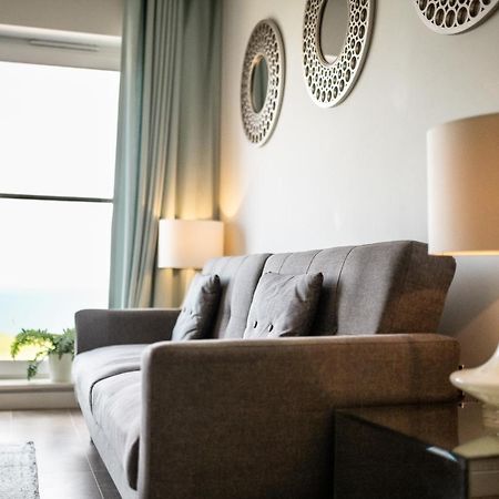 Stunning Sea Views, Luxury Apartment Beaches & Restaurants Are A Short Walk Away Ньюкі Екстер'єр фото