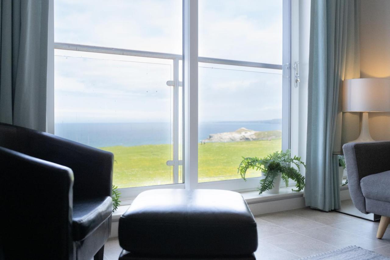 Stunning Sea Views, Luxury Apartment Beaches & Restaurants Are A Short Walk Away Ньюкі Екстер'єр фото